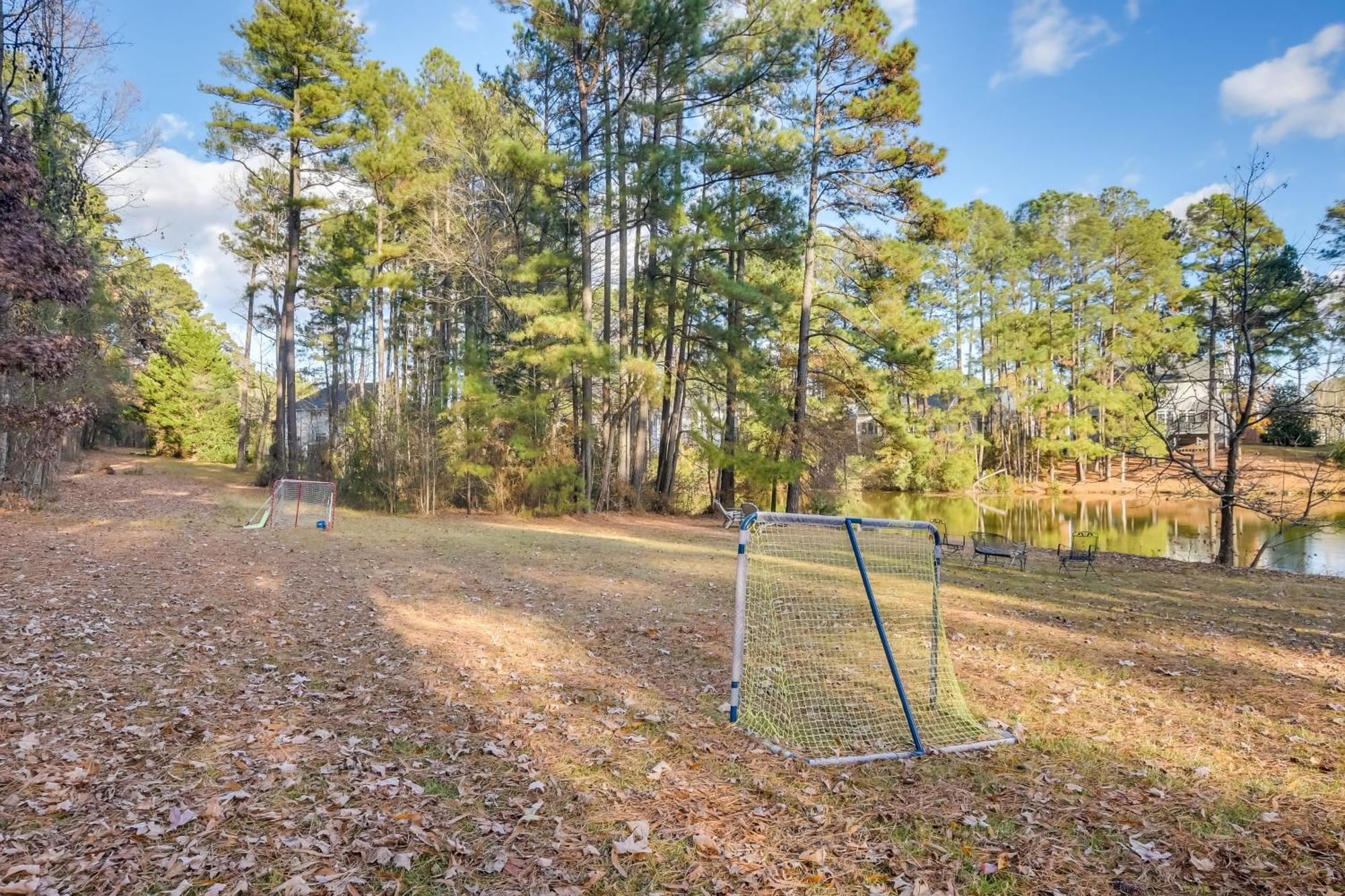 Peaceful Durham Retreat On Pond With Huge Deck! Villa Exterior photo